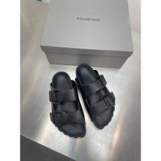 Balenciaga Slippers